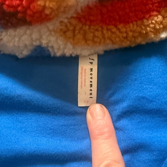 Free People hit the slopes Multicolor Fleece Jacket size small - Picture 2 of 6